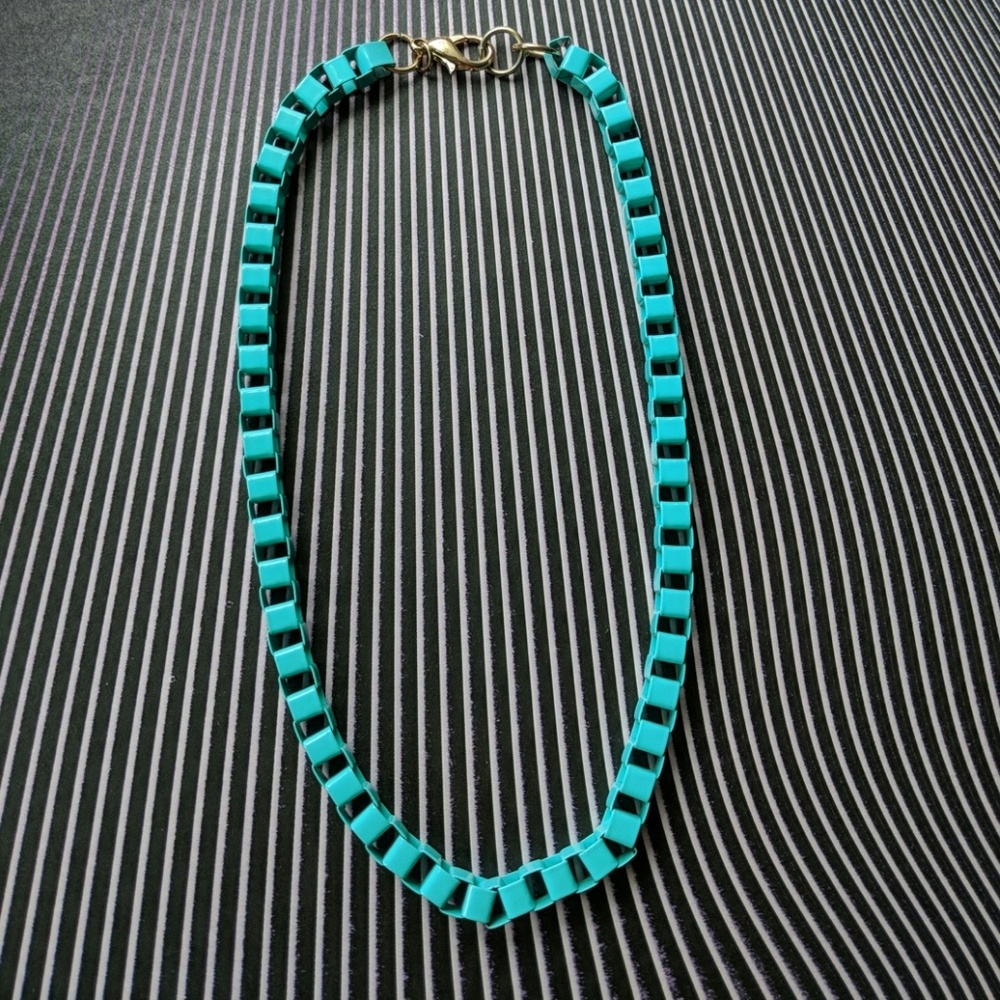 H&M Turquoise Chain Link Necklace